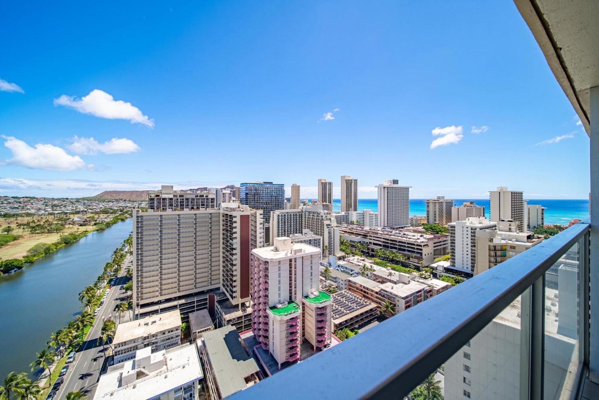 Amazing View Waikiki Beach 28Th Floor 1Br Family And Group Condo Honolulu Exterior photo